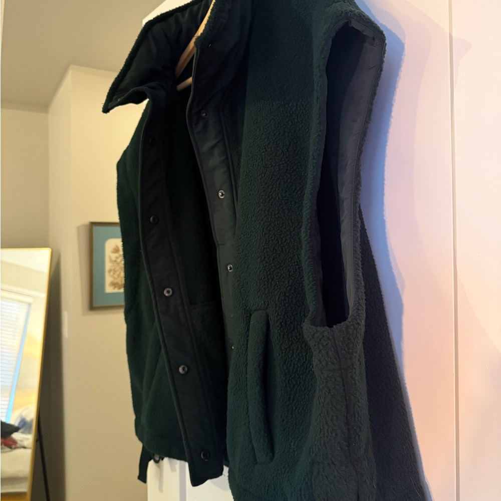 Twik Dark Green Vest